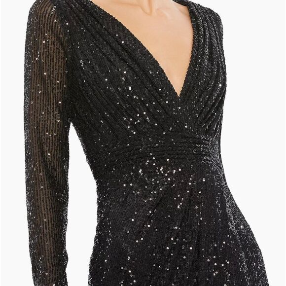 Mac Duggal 26490 Sequined Long Sleeve Gown, Size 14 $398 - Picture 2 of 9